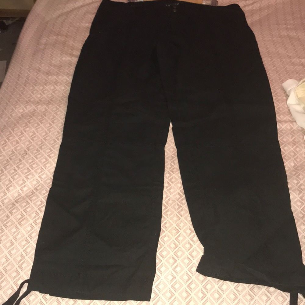 Lauren by Ralph Lauren linen cargo type of pants
